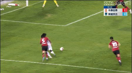 华体会hth体育-【中超】塞尔吉尼奥传射 亚泰3比2战胜十人南通