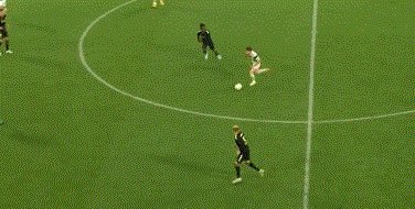 华体会app官网入口-【欧冠】本泽马伤退 小熊+魔笛破门 皇马客场3比0胜