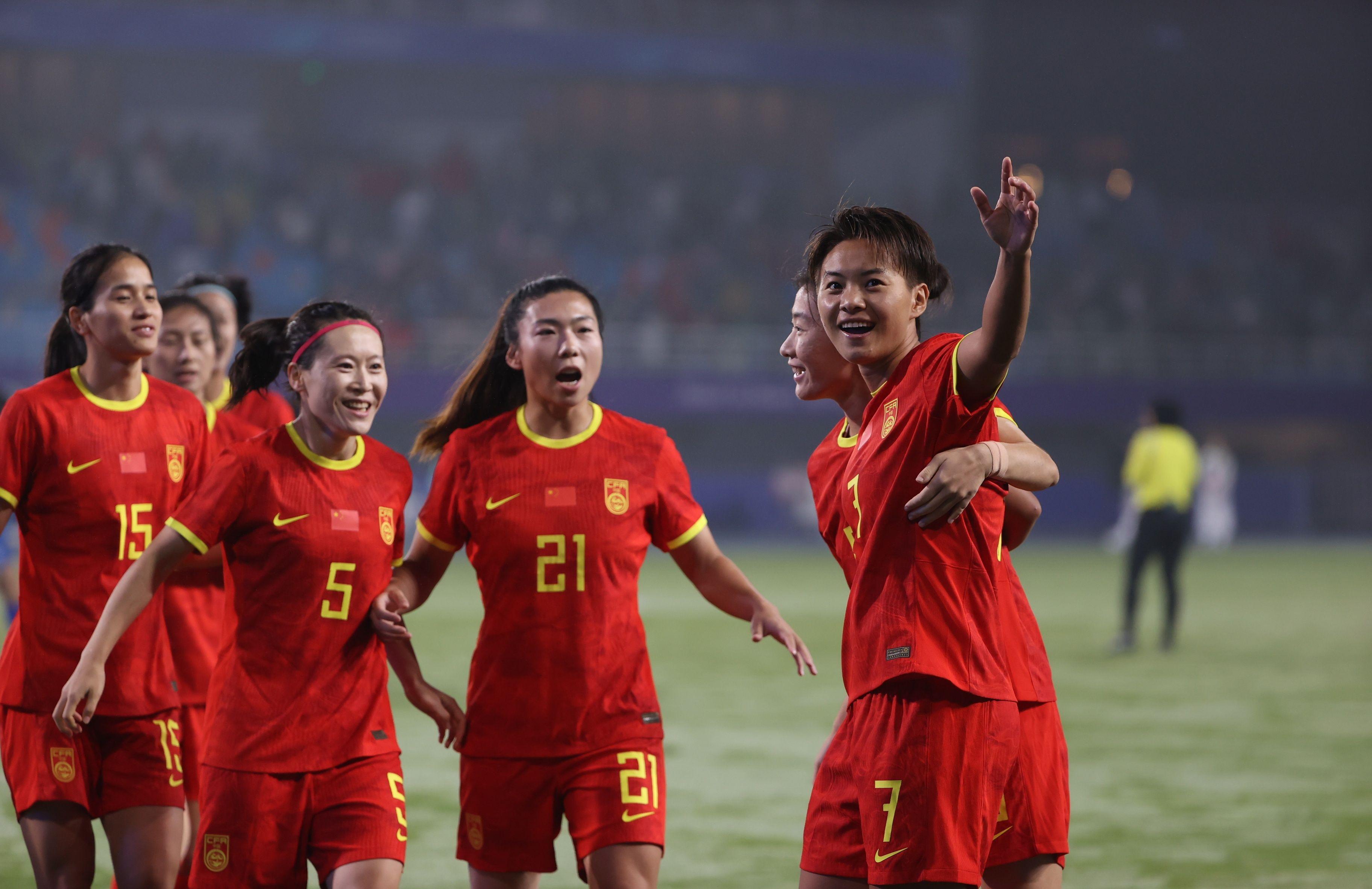 华体会官网-日本4-0越南，女足亚洲杯8强诞生！中国女足1/4决赛竟是老对手！